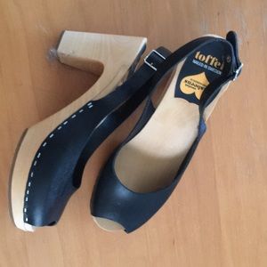 Swedish Hasbeens clog sandals